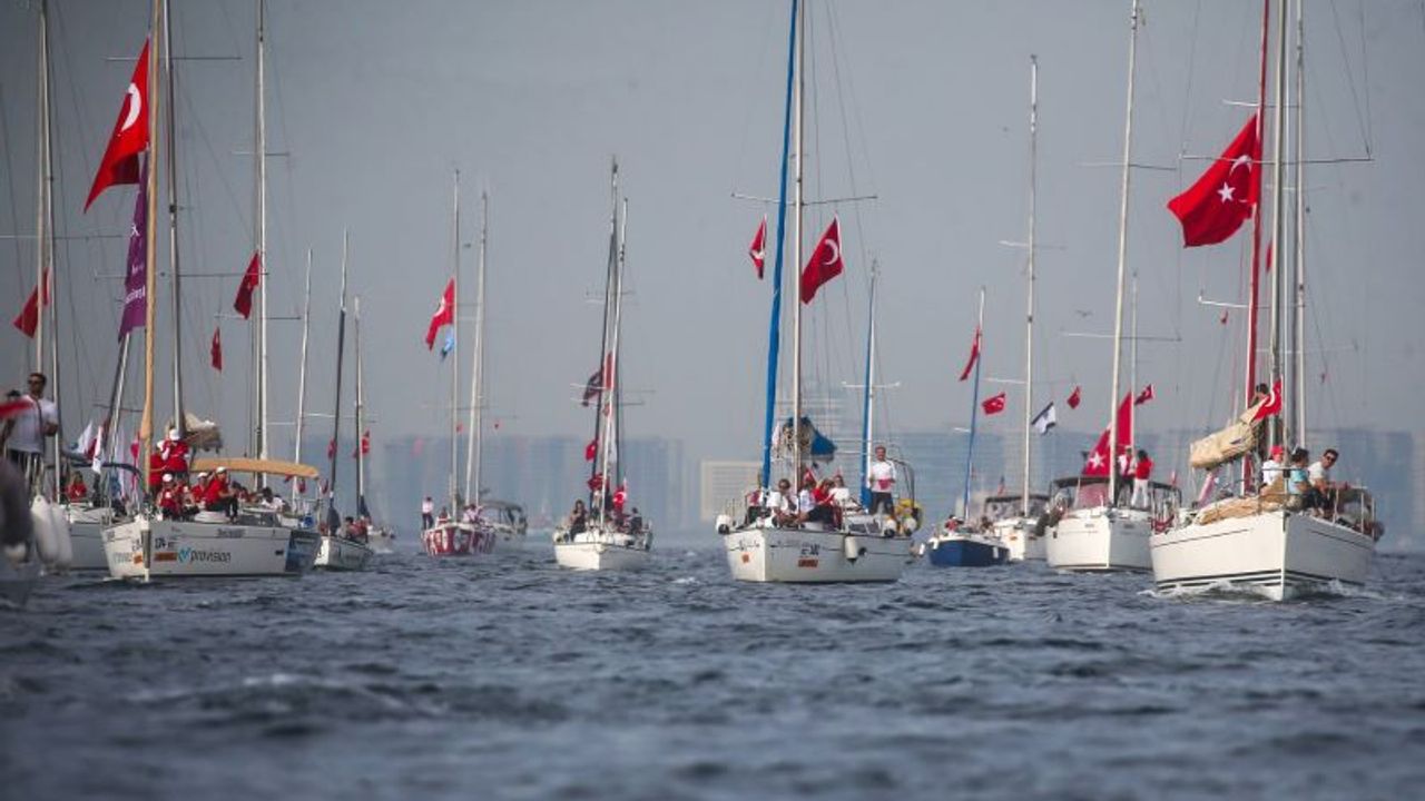 Mersin Denizanaları Kadın Yelken Takımı sevindirdi