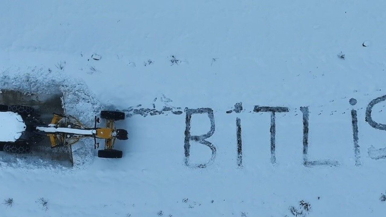 Bitlis’te 306 köy yolu ulaşıma kapandı