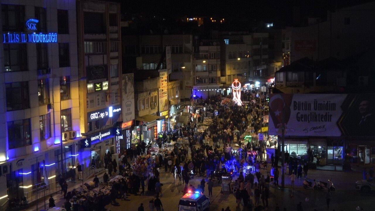 Kilis’te Bayram öncesi alışveriş yoğunluğu