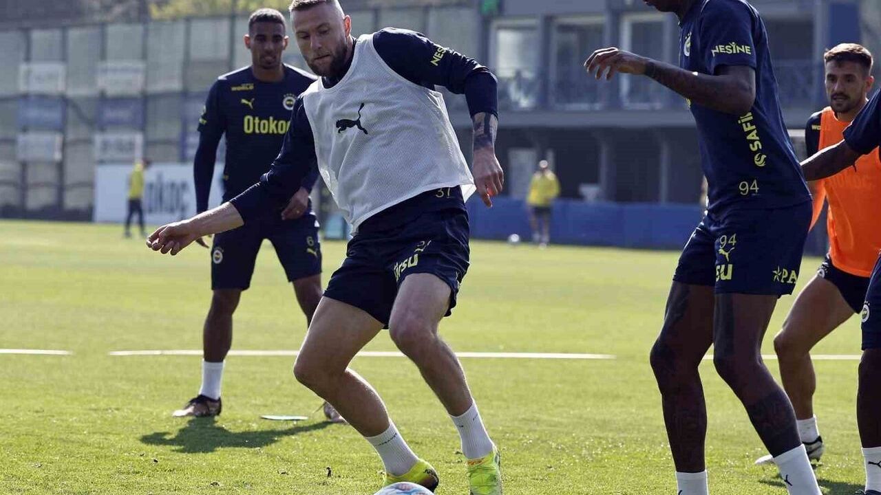 Fenerbahçe, Gaziantep FK maçı hazırlıklarını tamamladı