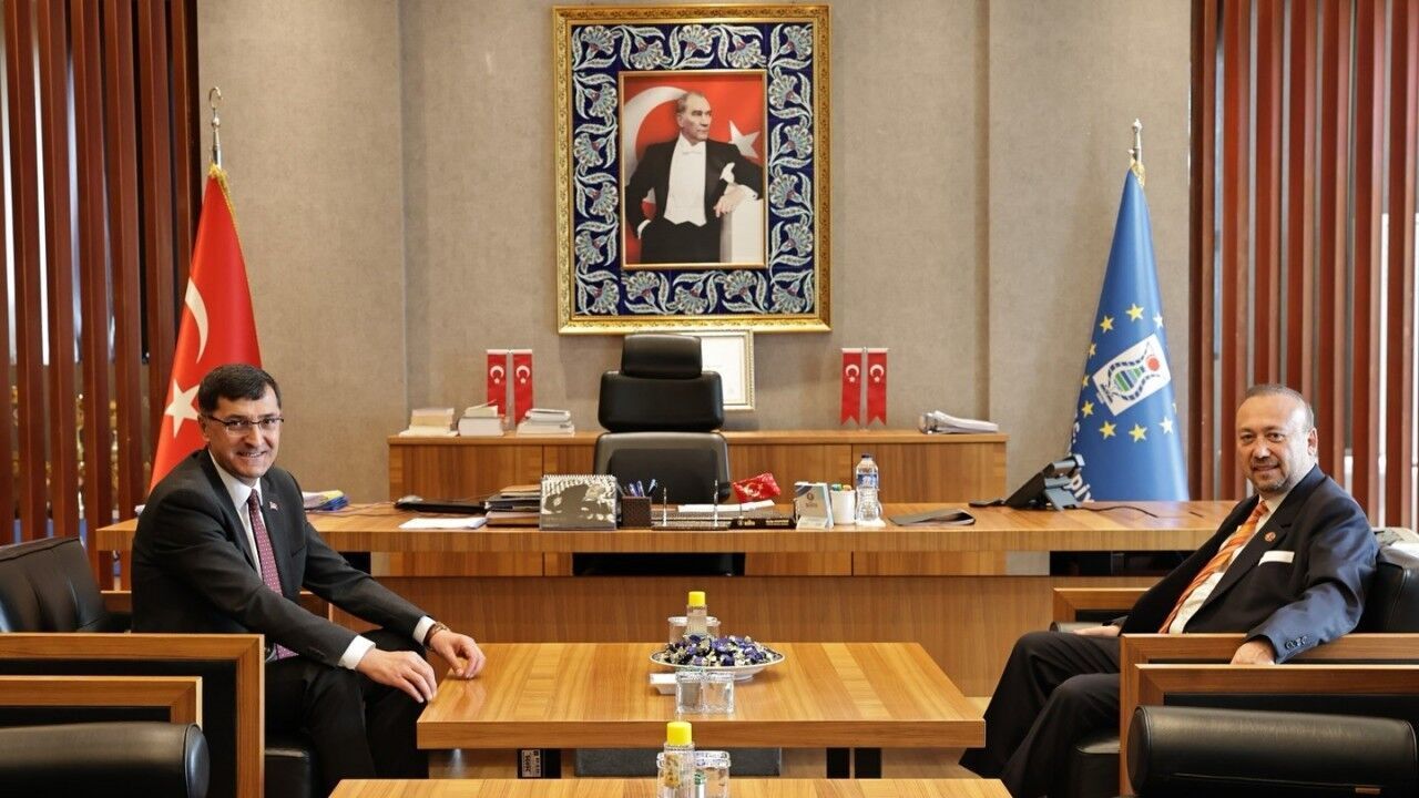 Uşak Belediye Başkanı Yalım’dan Başkan Kahveci’ye ziyaret