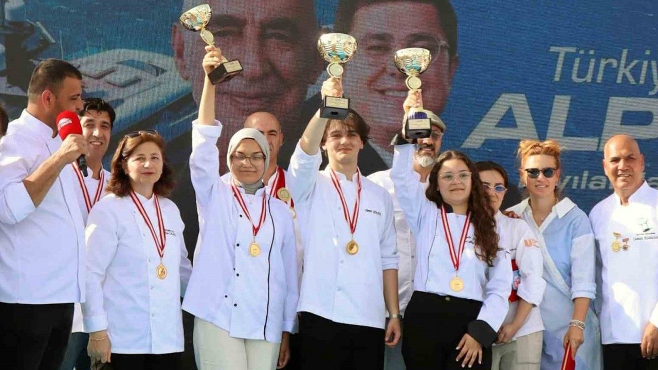 MSKÜ’lü aşçılardan tüm kategorilerde altın madalya