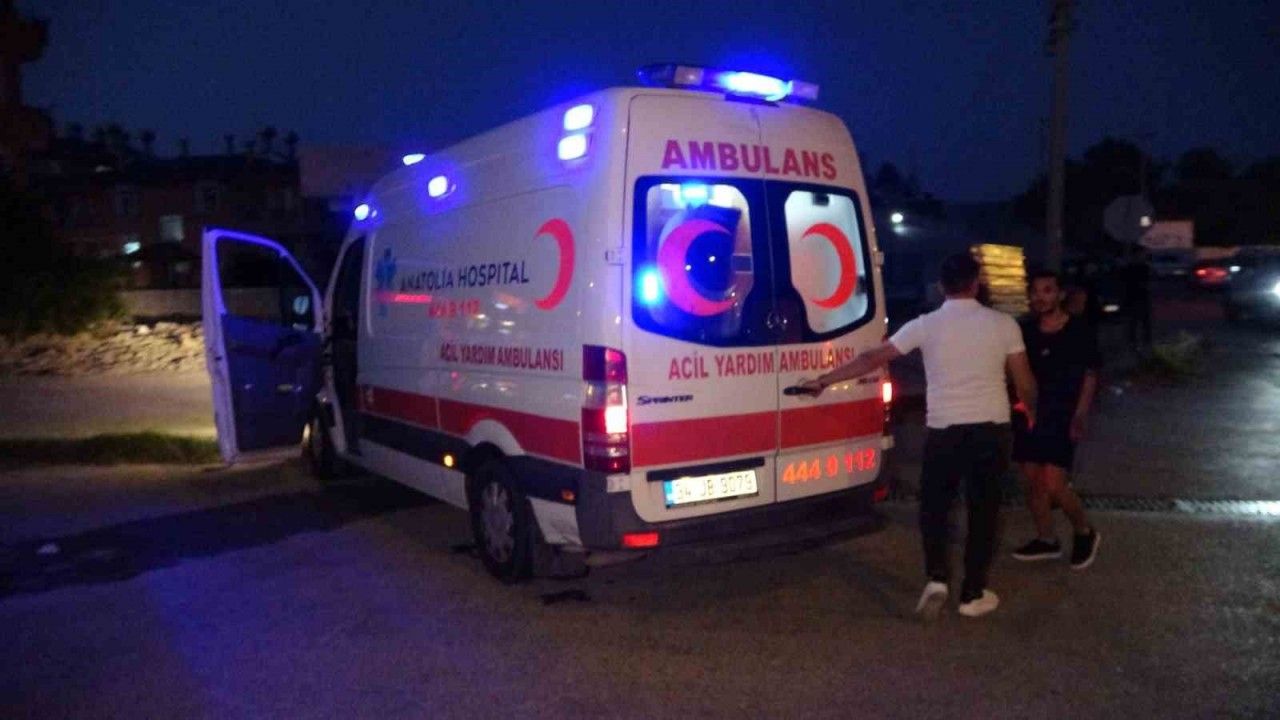Antalya’da ATV takla attı: 1’i ağır 2 yaralı