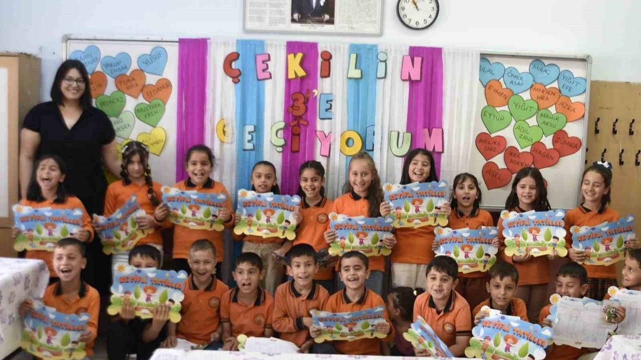 Bitlis’te 97 bin 196 öğrenci karne alarak yaz tatiline girdi