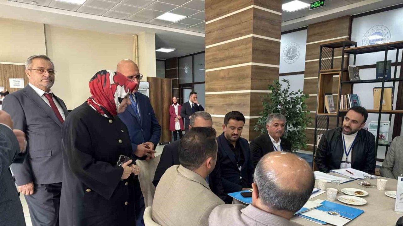 Ağrı’da imam hatip okulları için strateji çalıştayı yapıldı