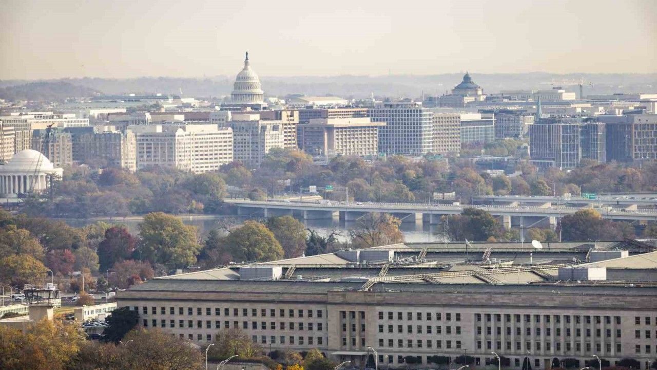 ABD’de yaklaşık 30 basın kuruluşu, Pentagon’un yeni basın kurallarını kabul etmedi