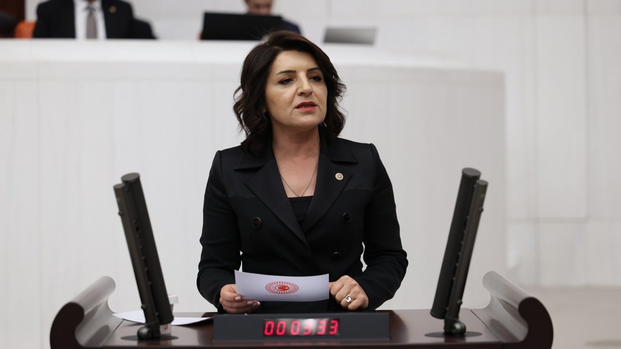 Gülcan Kış: "Ev Kadınlarına Vaat Var, İcraat Yok!