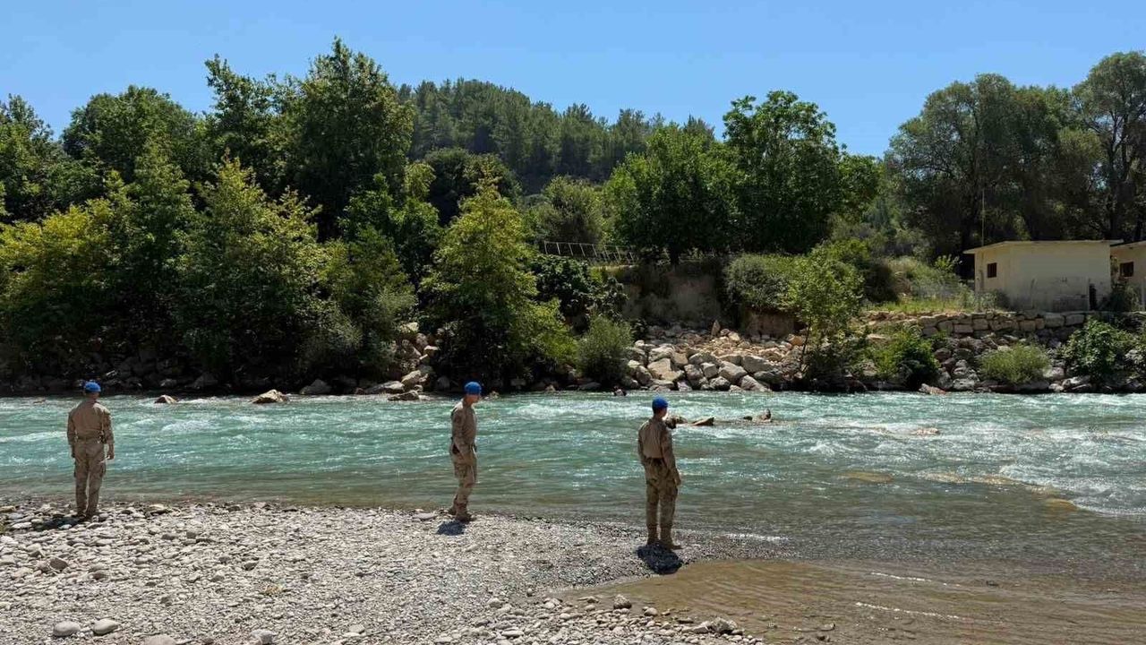 Alara Çayı'nda kaybolan genç için arama çalışmalarında 9. gün