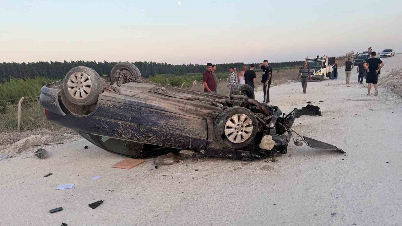 Mersin'de stabilize yolda otomobil takla attı: 1 ölü,1 yaralı