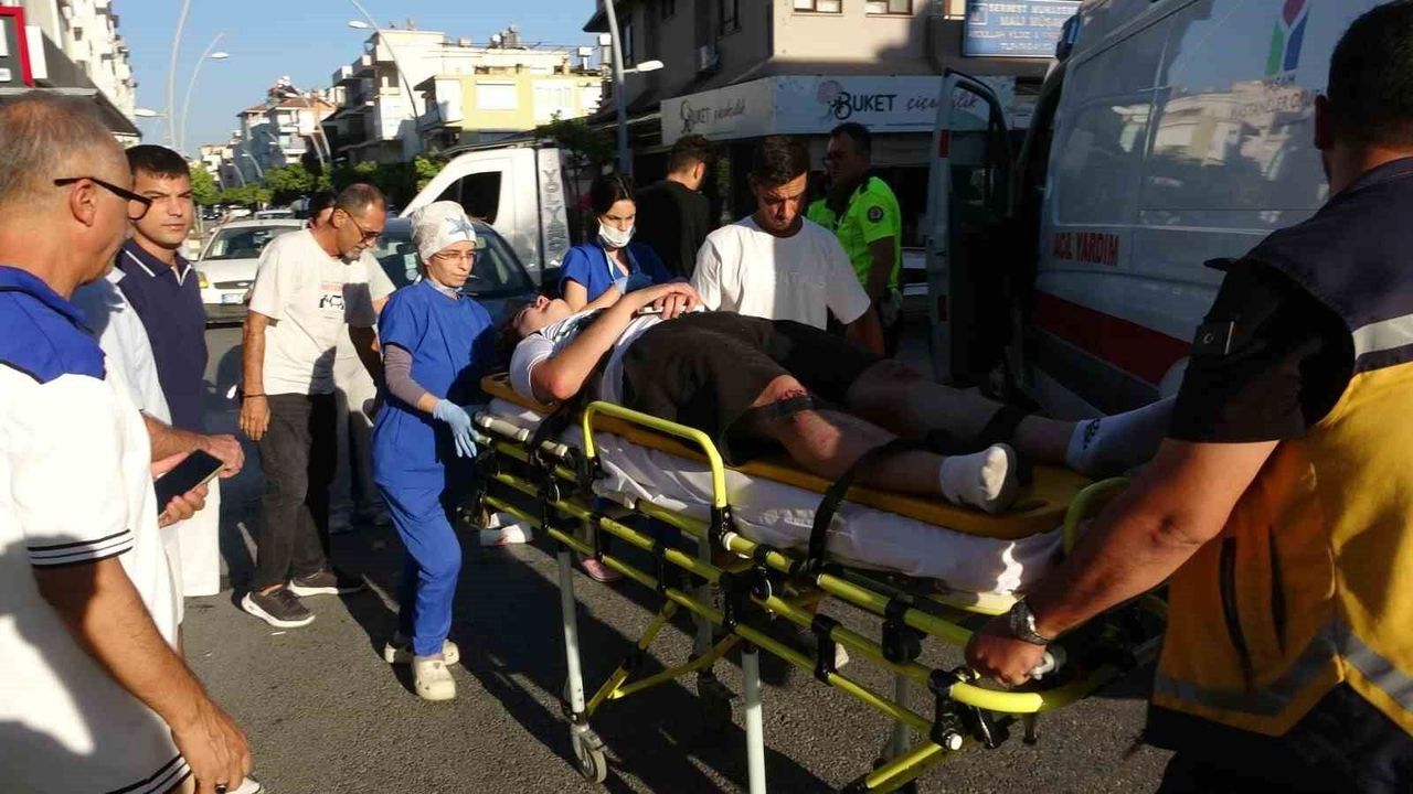 Otomobil ile motosiklet çarpıştı: 1 yaralı