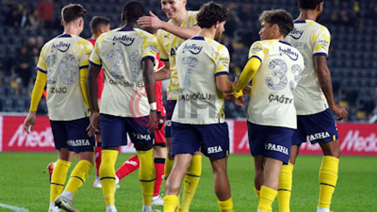 Fenerbahçe, Rayo Vallecano'yu 3-1 mağlup etti
