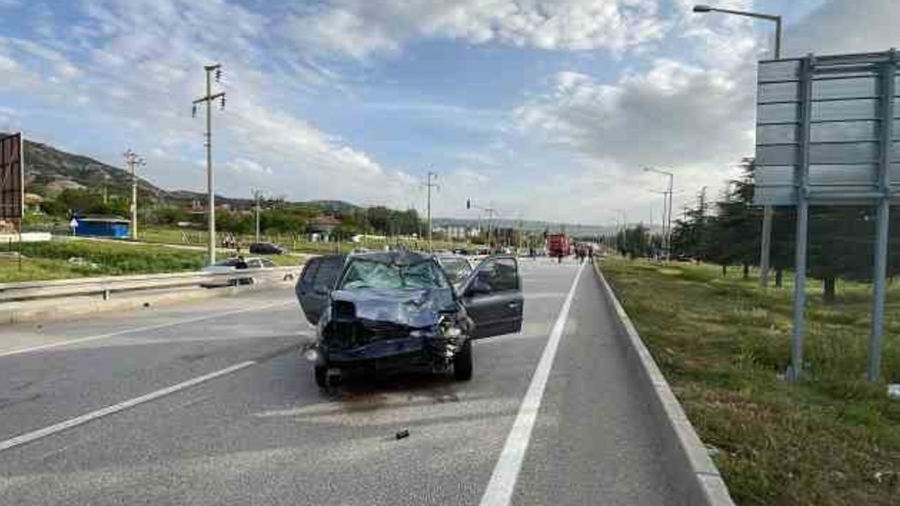 Burdur’da otomobille motosiklet çarpıştı: 1 ölü, 1 yaralı
