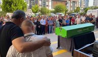 Radyoloji teknisyeni görev yaptığı hastaneden gözyaşlarıyla uğurlandı