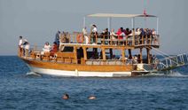 Mersin'de  Havalar ısındı, turizm sezonu başlıyor