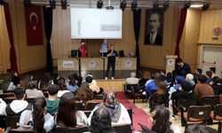 Akdeniz’de öğrencilere ’Meslek Tanıtım Günleri’ programı düzenlendi