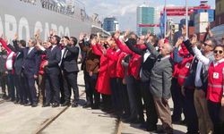 Türk Kızılay’ının 7’inci ’İyilik Gemisi’ Gazze’ye uğurlandı