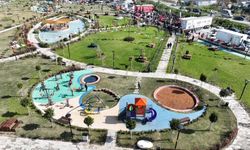 Yaraların sarıldığı Hatay’da Büyükşehir Belediyesi tarafından 2 parkın açılışı gerçekleştirildi