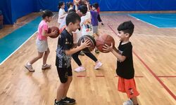 Ceyhan Belediyesi, geleceğin basketbolcularını yetiştiriyor