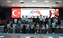 Mersin'de Çocuk Meclisi Toplantısı