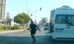 Minibüs şoföründen trafikte araç sürücüsüne halatlı saldırı