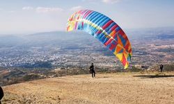 Osmaniye’de yamaç paraşütü festivali düzenlendi