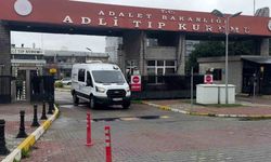 Bağcılar’da öldürülen 12 yaşındaki kızın cenazesi Adli Tıp Kurumu’ndan alındı