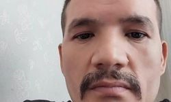 Eşini bıçaklayarak öldürdü, intihar etti