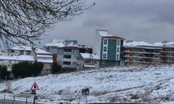 Tekirdağ’da kar yağışı şehri beyaza bürüdü