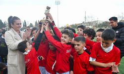 U11 Manisa Cup şampiyonu Turgutlu’dan