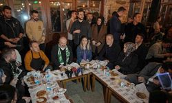 Mustafa Varank, Bursa’da vatandaşlarla sahurda bir araya geldi