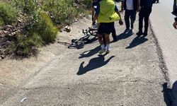 Fethiye’de otomobil bisikletli gruba çarptı: 3 yaralı