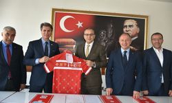 Floor curling iş birliği protokolü
