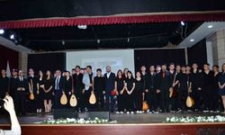 Güzel Sanatlar Lisesi öğretmen ve öğrencilerinden Neşet Ertaş konseri