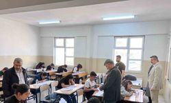 Hakkari’de bursluluk sınavı başarıyla tamamlandı
