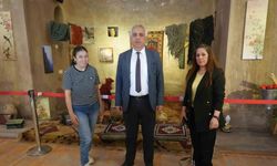 Niğde’ye özgü dokuma halılar sanatseverlerle buluştu