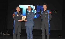 Astronot Alper Gezeravcı, seyir defterini Kıbrıs’la paylaştı