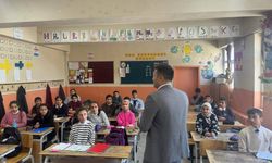 Diyadin’de eğitime kitap  desteği