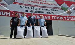 Düzceli çiftçilere çeltik tohumu dağıtıldı