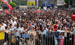Iğdır’da 1 Mayıs Emek ve Dayanışma Günü coşkuyla kutlandı