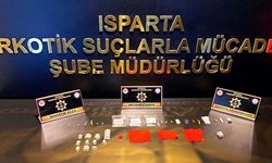 Isparta’da satışa hazır bin 189 kullanımlık sentetik madde ele geçirildi
