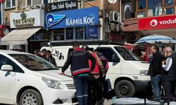 Otomobil ile motosiklet çarpıştı; 1 yaralı