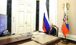 Putin: "Rus ordusu Ukrayna sınırında tampon bölge oluşturma görevi üzerinde çalışıyor"