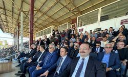 Rektör Hacımüftüoğlu, Erzurumspor’u yalnız bırakmadı