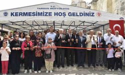Tarsus'ta Kur'an Kurslarına Destek Panayırı