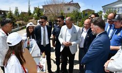 Tomarza’da öğrenciler, Bilim Fuarı’nda hünerlerini sergiledi