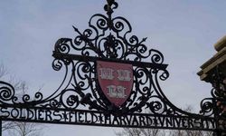 Trump yönetimi Harvard Üniversitesi’nin yabancı öğrenci kabulünü yasakladı