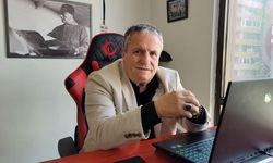 Aynı Yolda Yürürler Ama Kol Kola Değil!
