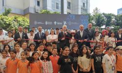 İstanbul Valisi Gül, Ümraniye Tübitak 4006-C Bilim Fuarı Festivali’ne katıldı