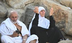 Suudi Arabistan’da 12 bin 500 kadar İranlı hacı mahsur kaldı