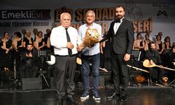 Türkülü Yürekler Korosu'ndan Duygu Dolu Konser